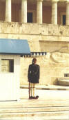 Greek Official Guard.jpg (22432 bytes)