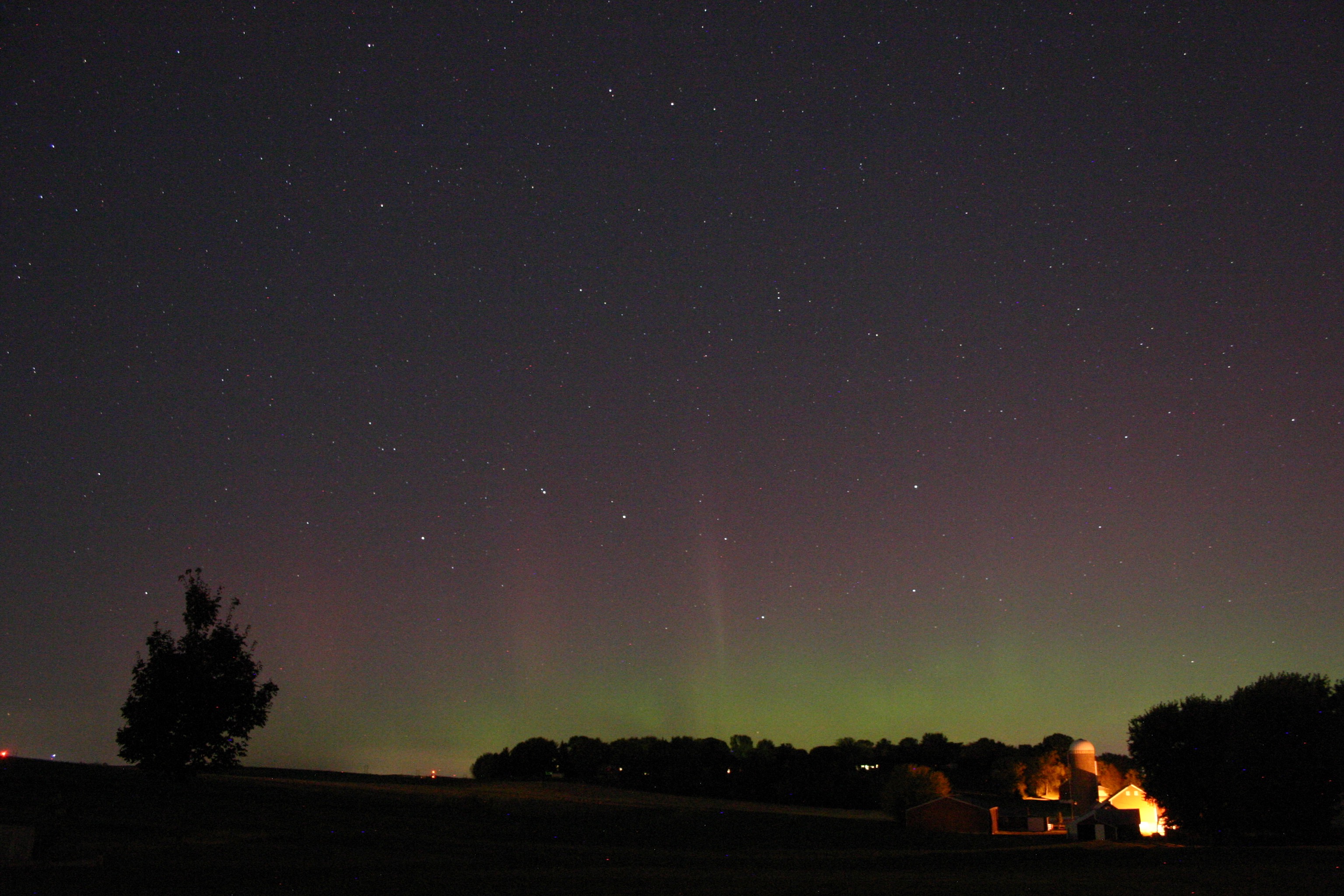 Auroras seen from Madison Wisconsin on Sept. 27, 2017.  Photo by Jerry Zhu