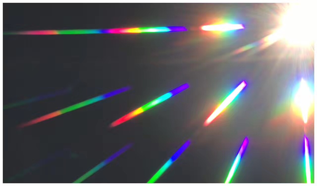 the sun through diffraction grating, by Jerry Zhu