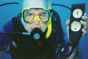 Bob underwater