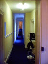 Flat 1 hallway.jpg (20936 bytes)
